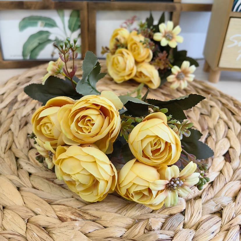 Искусственные цветы в Альметьевске | Цветы искусственные «Камелии с мелкоцветом», желтые, букет